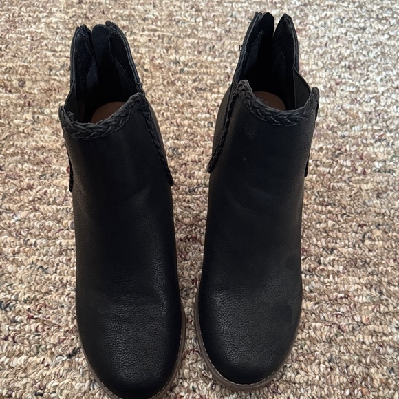 Maurices Shoes - Maurices Sleek Black Ankle Boots